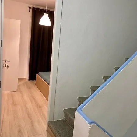Julian * L' Escala