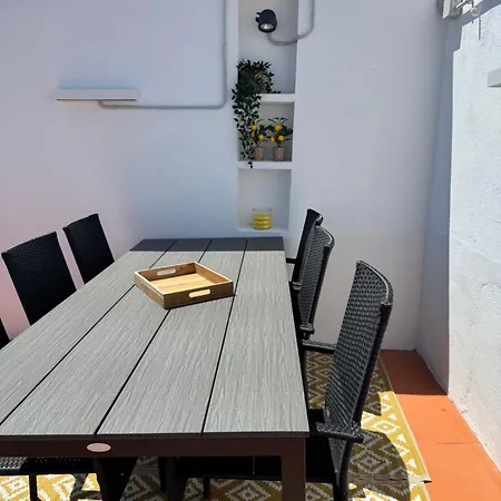 Julian * L' Escala